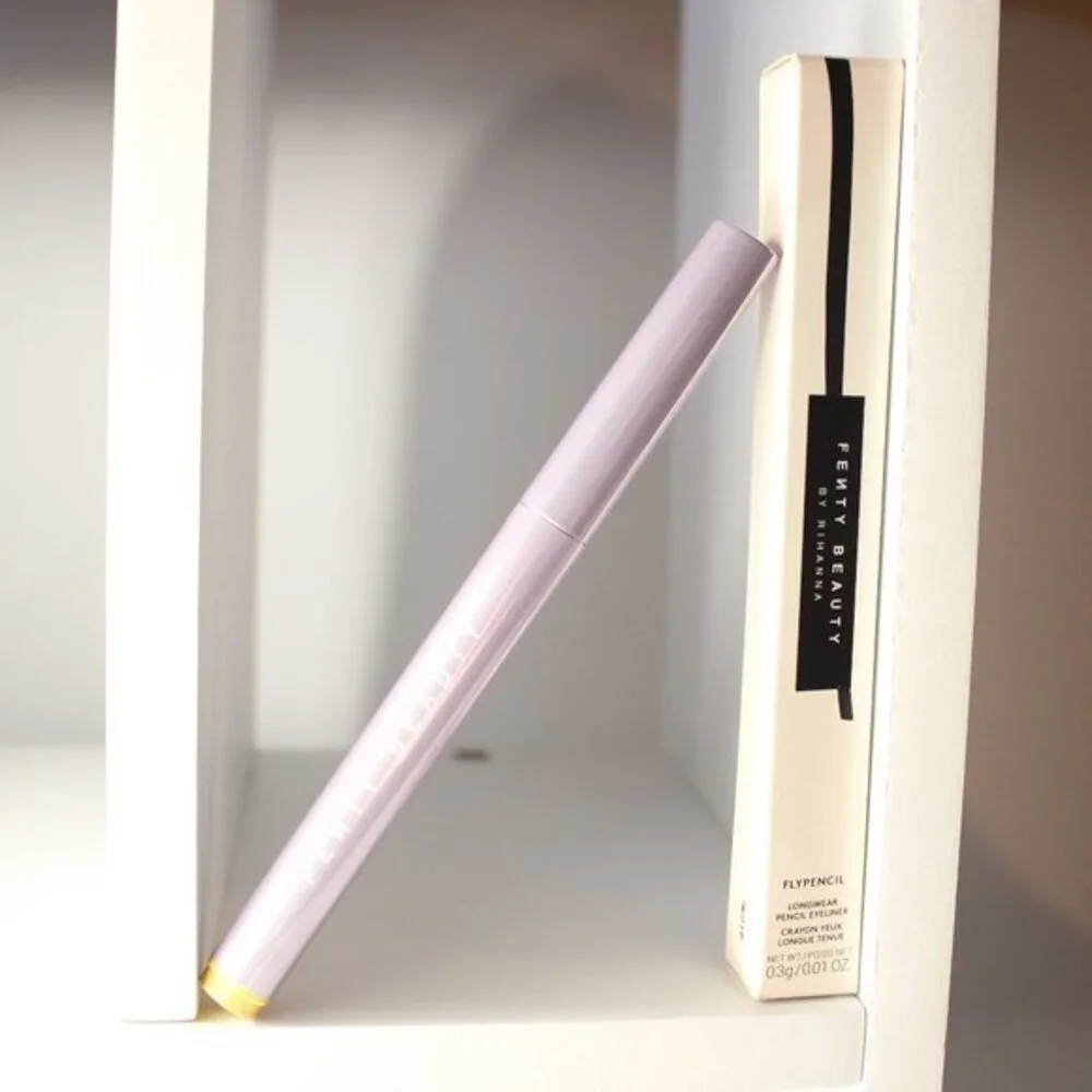 Fenty Beauty Flypencil Longwear Pencil Eyeliner GRILLZ
